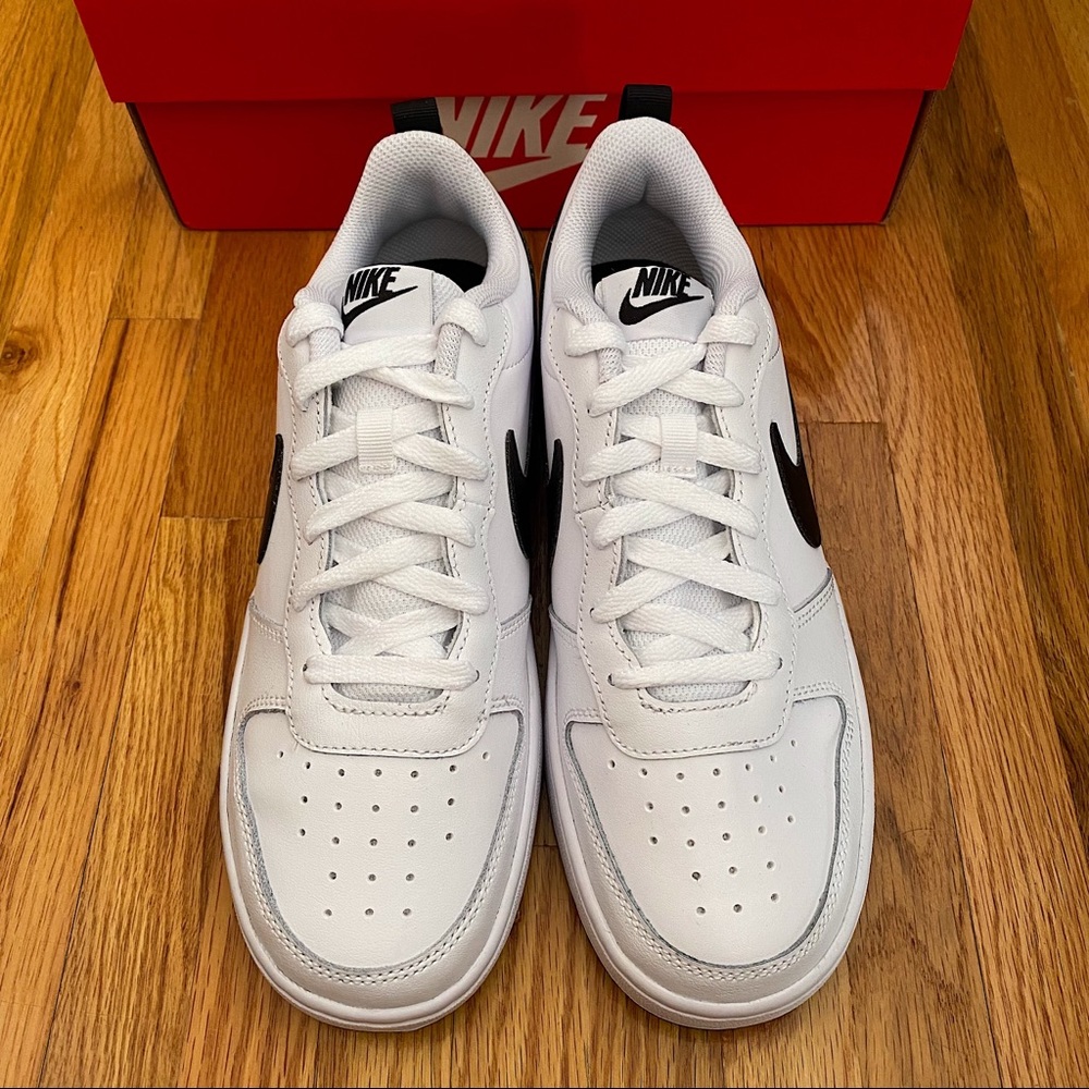 Nike Court Borough 2 Women’s Sneakers - Picture 3 of 8